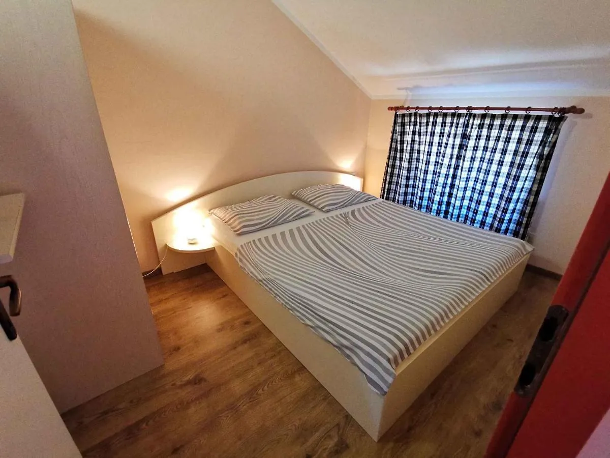 Apartment In Crikvenica 5508